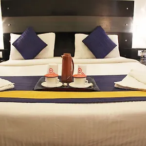 Oyo 605 Camria Hotel